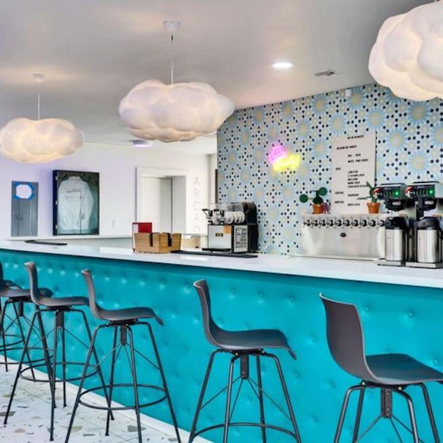 Hotel Mccoy - Art, Libations, Pool Society Колледж-Стейшн Экстерьер фото